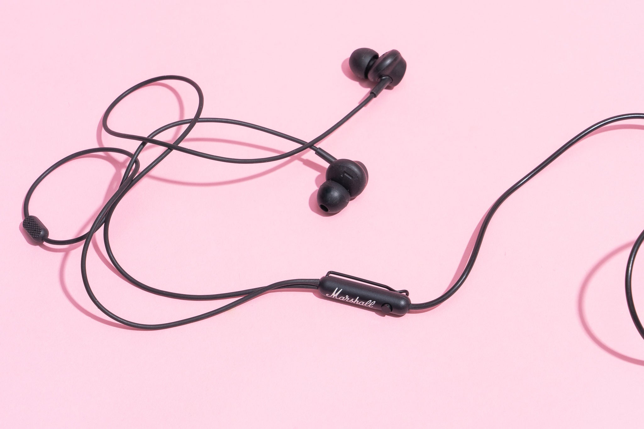 Wired Earphones: The Timeless Choice for Premium Sound Quality